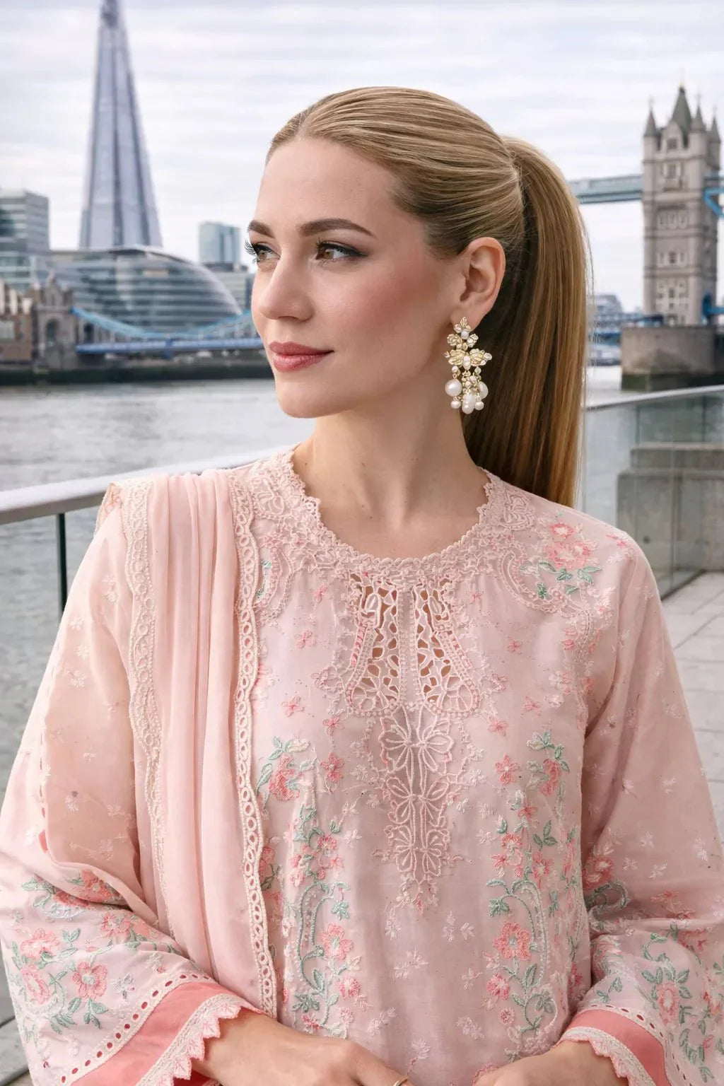 Belgravia Bloom – 3 Piece Embroidered Lawn Suit - London Womens Wear