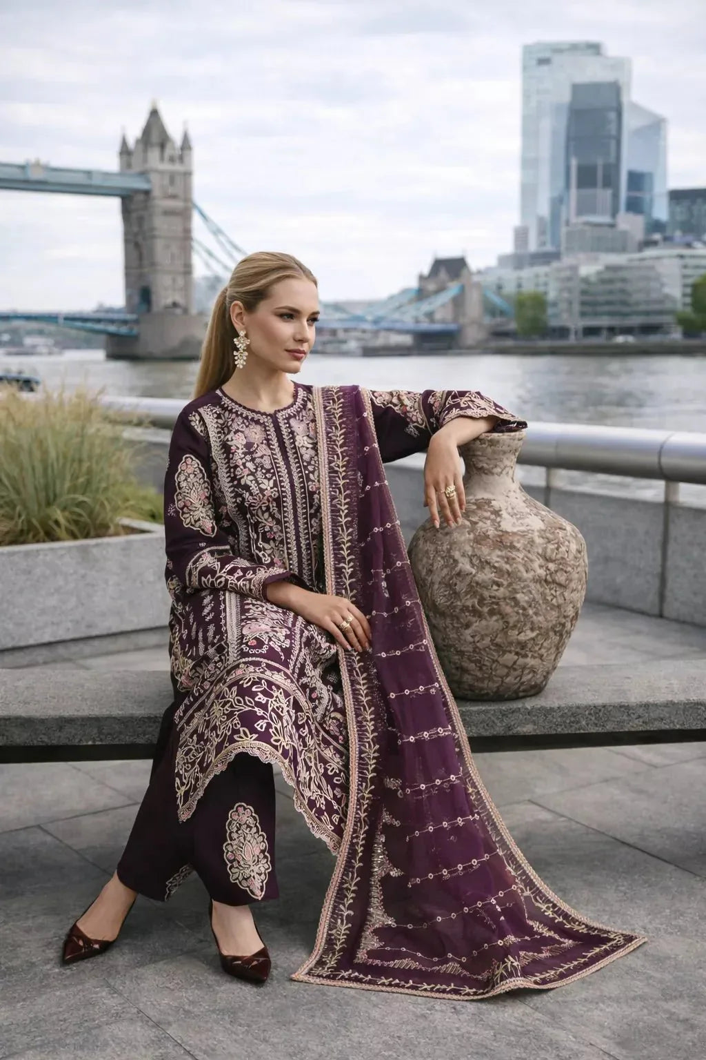 Elowen Regal – 3 Piece Embroidered Lawn Suit - London Womens Wear