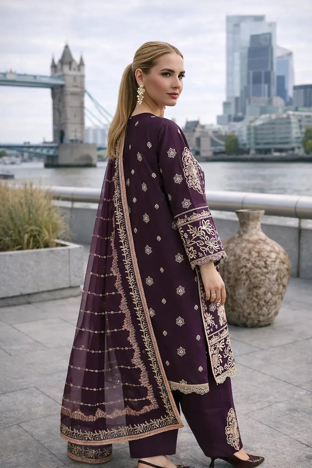 Elowen Regal – 3 Piece Embroidered Lawn Suit - London Womens Wear