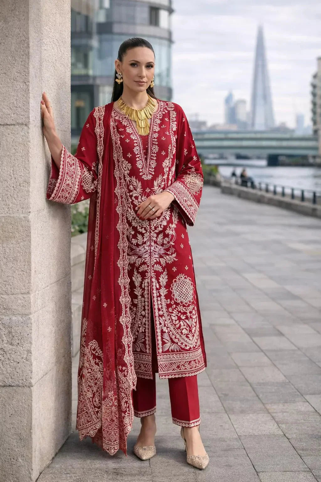 Victoria Ember - London Womens Wear