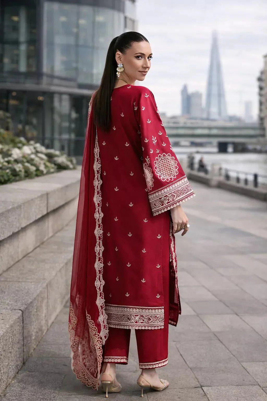 Victoria Ember - London Womens Wear